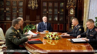 Лукашенко принял руководство МВД с докладом о состоянии оперативной обстановки в Беларуси и развитии ведомства