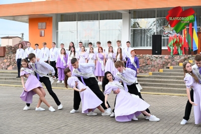 Последний звонок – шаг в новую жизнь!