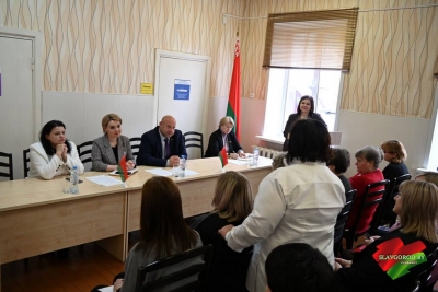 С&nbsp;заботой о&nbsp;людях: в&nbsp;Славгородском РЦСОН прошел &laquo;открытый диалог&raquo; с&nbsp;руководством района