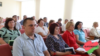 Сегодня прошло заседание райисполкома под руководством председателя Андрея Кожемякина.