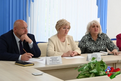 Работа в&nbsp;округе: диалог с&nbsp;гражданами и&nbsp;поддержка развития предпринимательства