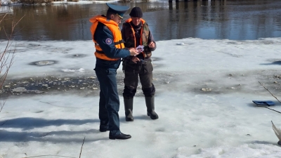 Безопасность на&nbsp;тонком льду: Славгородские спасатели провели профилактический рейд