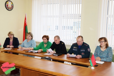 Единый день информирования прошёл с работниками ПТУП “Красный пищевик-Славгород”
