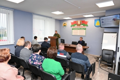 Члены информационно-пропагандистских групп провели встречи с коллективами организаций и предприятий района на тему  &laquo;Современные подходы к развитию регионов: от экономики до социальной инфраструктуры&raquo;