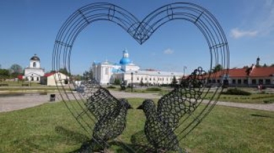 &quot;Приходится спасать наши вековые устои&quot;. Почему Лукашенко уделяет столько внимания монастырям