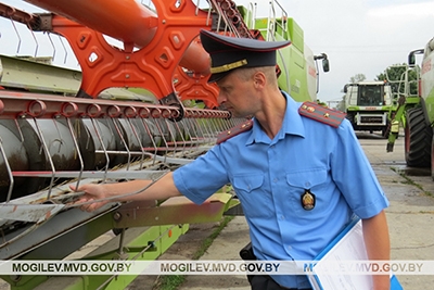 Милиция Могилевской области обеспечивает контроль во время уборочной кампании