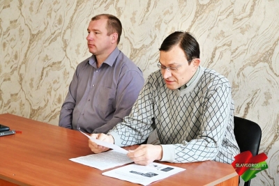 Члены информационно-пропагандистских групп провели встречи с коллективами организаций и предприятий района на тему &laquo;Современные подходы к развитию регионов: от экономики до социальной инфраструктуры&raquo;